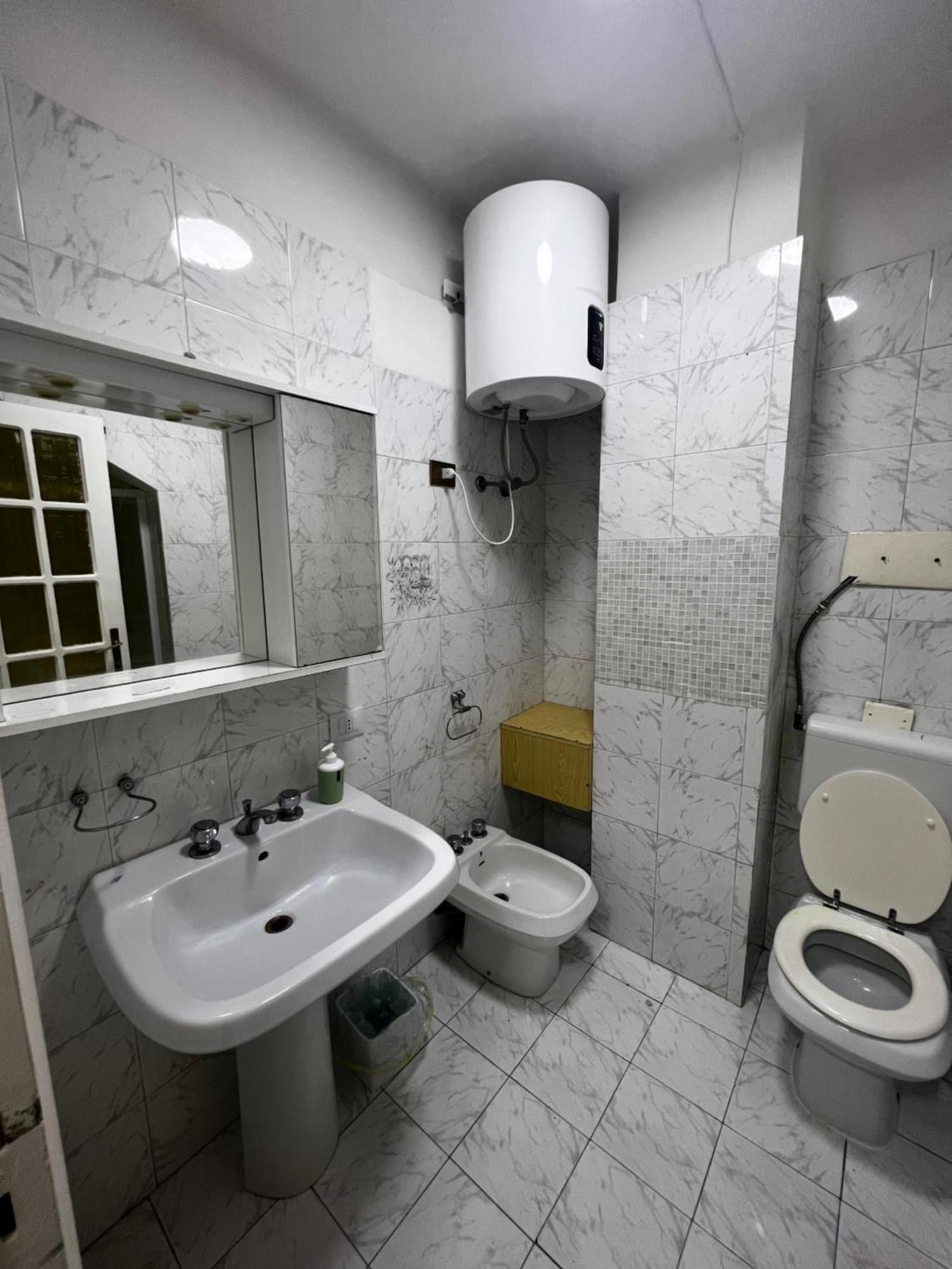 1 Room Apartment Near By Central Train Station ปาแลร์โม ภายนอก รูปภาพ